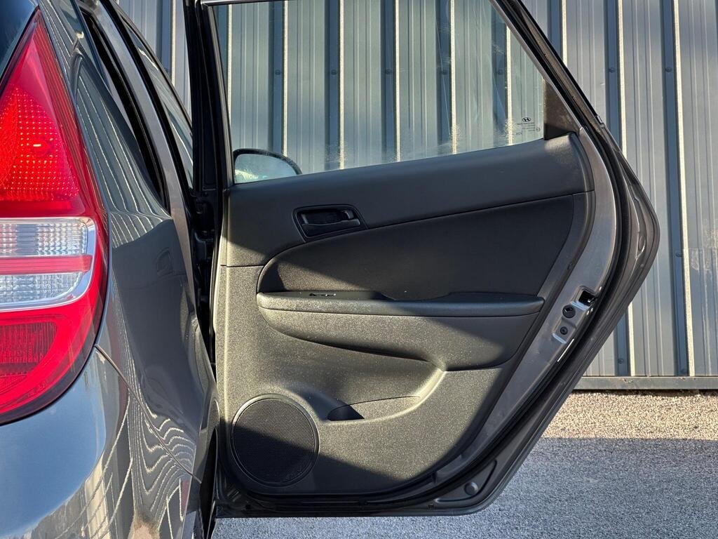 2010 Hyundai i30 1.4 Comfort Euro 4 5dr